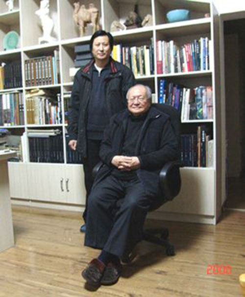 中国华体会官方认证平台_华体会huatihui（中国）
专业委员会会长钱绍武先生与傅绍相总经理